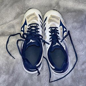 Mizuno volleyball shoes USED‼️